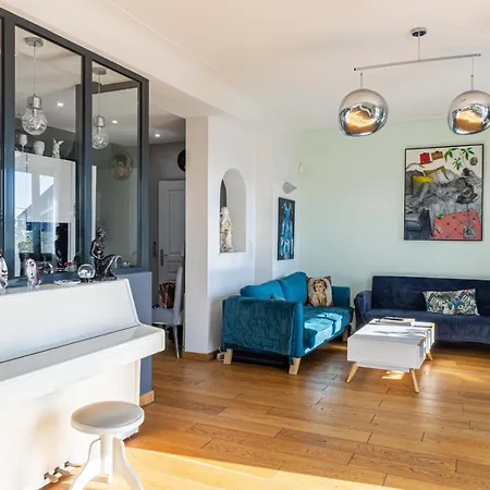 Iris Вилла Ницца